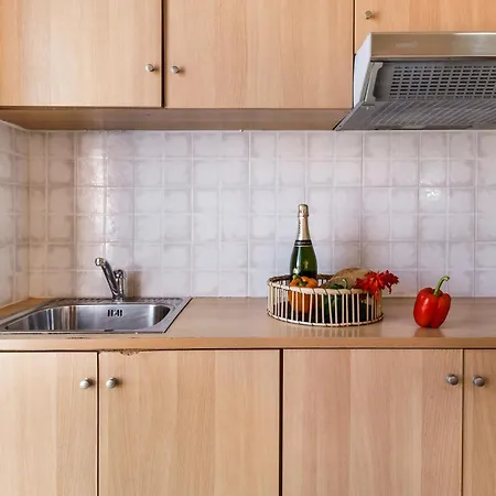 Club - 5 Apartamento *